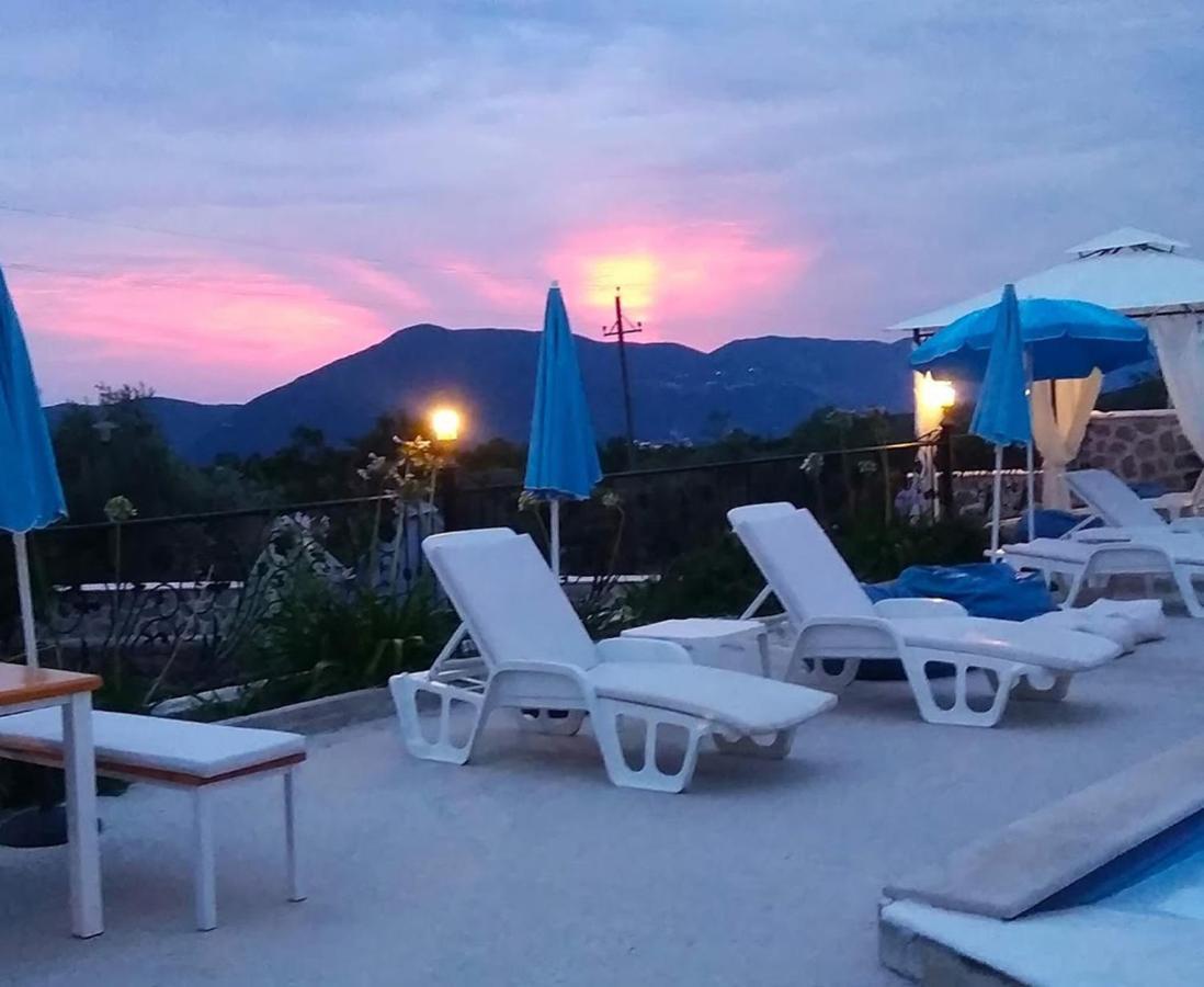 Lustica Apartments ภายนอก รูปภาพ